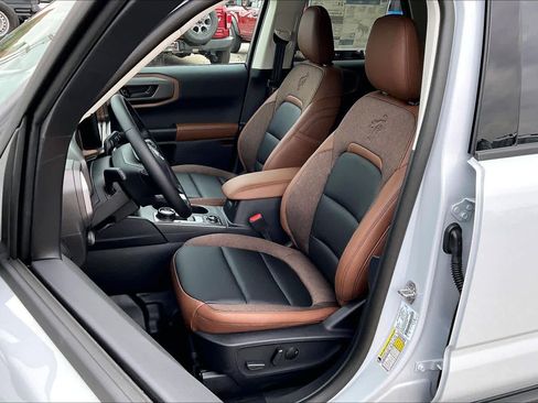 New 2026 Ford Bronco Sport Outer Banks AWD/4WD image 9