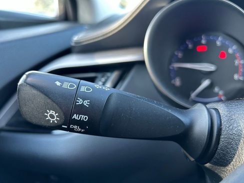 Certified 2021 Toyota C-HR LE image 20