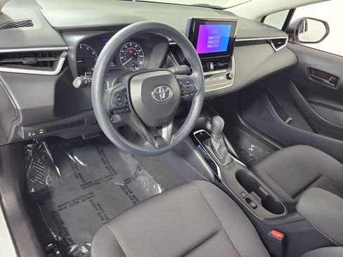 Used 2024 Toyota Corolla LE FWD image 18