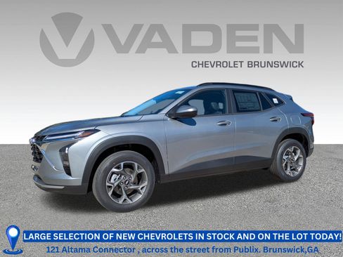 New 2026 Chevrolet Trax LT w/ Driver Confidence Package image 1