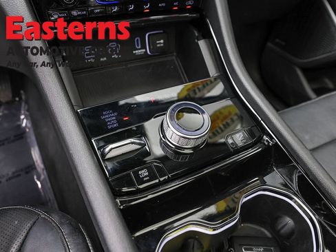 Used 2022 Jeep Grand Cherokee Limited 4xe w/ Luxury Tech Group II AWD/4WD image 13