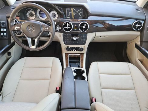 Used 2015 Mercedes-Benz GLK 350 2WD image 27