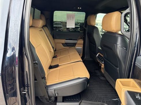 Used 2022 Ford F150 Lariat AWD/4WD image 11