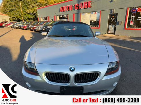 Used 2003 BMW Z4 2.5i image 2