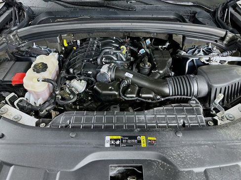 Certified 2024 Jeep Grand Cherokee Altitude image 39