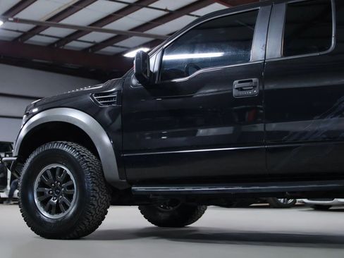 Used 2010 Ford F150 Raptor image 23
