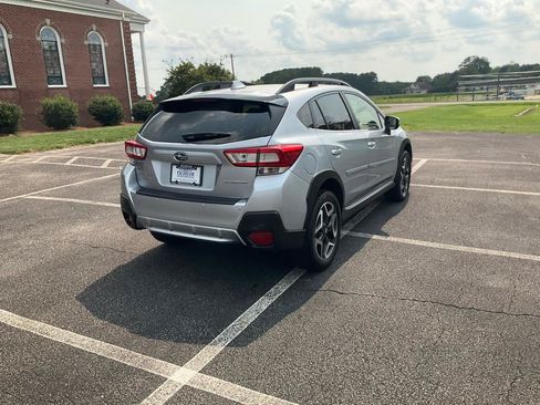 Used 2019 Subaru Crosstrek 2.0i Limited w/ Moonroof Package AWD/4WD image 6