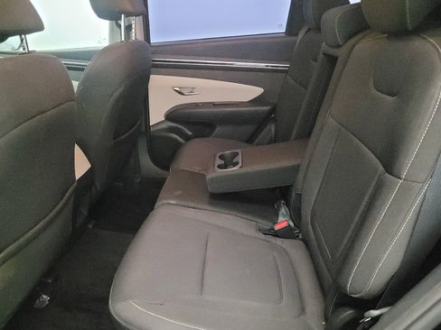 Used 2022 Hyundai Tucson SE image 18