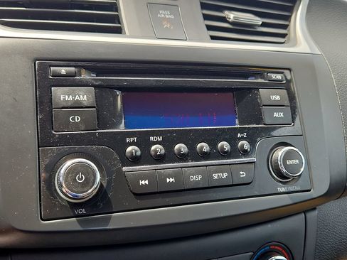 Used 2017 Nissan Sentra S FWD image 18