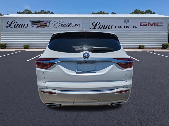 Used 2020 Buick Enclave Essence w/ Sound and Sites Package FWD image 5