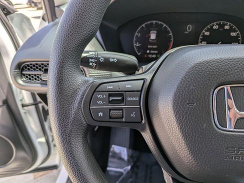 Used 2025 Honda HR-V LX image 30
