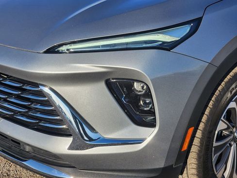 Used 2024 Buick Envision Preferred image 10