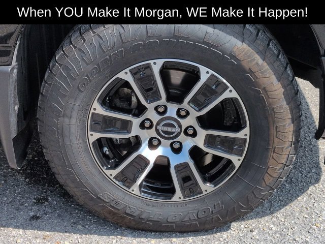 Used 2023 Nissan Titan SV w/ SV Convenience Package AWD/4WD image 13