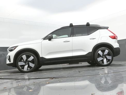 Certified 2023 Volvo XC40 Recharge Ultimate w/ Protection Package Premier image 26