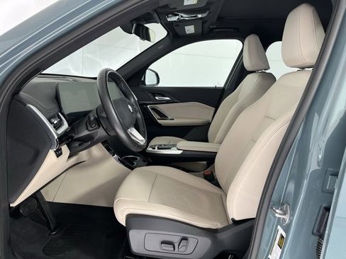 Used 2023 BMW X1 xDrive28i w/ Convenience Package image 11