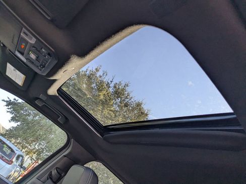 New 2025 Toyota Tacoma TRD Off-Road image 19