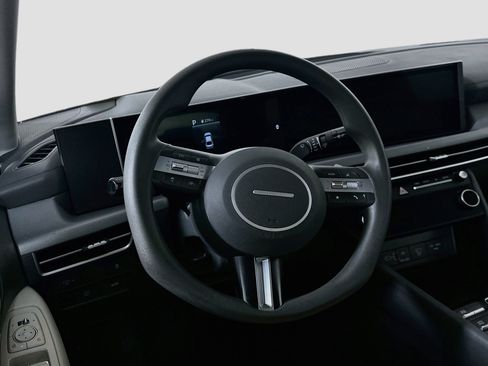 Used 2025 Hyundai Sonata SEL FWD image 18