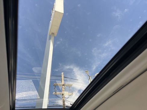 Used 2023 INFINITI Q50 Luxe w/ Cargo Package image 21