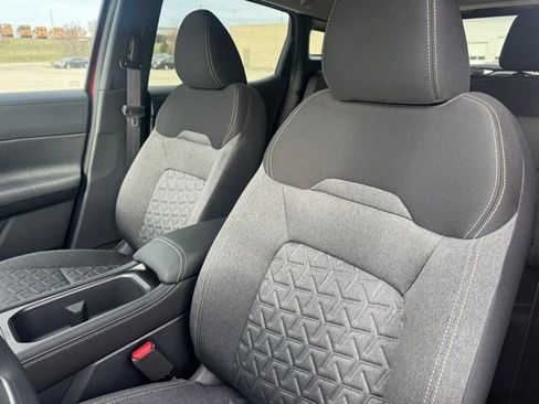 New 2025 Nissan Kicks SV w/ SV Premium Package image 18