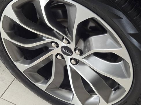 Used 2021 Lincoln Aviator Grand Touring w/ Equipment Group 302A image 16