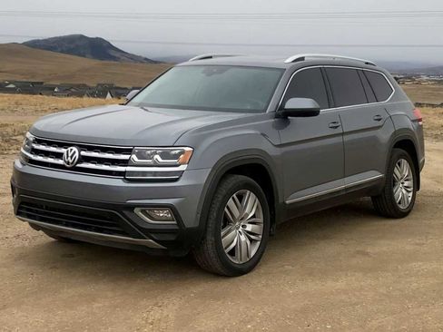Used 2019 Volkswagen Atlas SEL Premium image 4