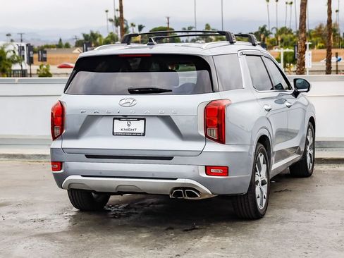 Used 2021 Hyundai Palisade Limited image 9