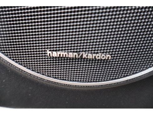 Used 2013 Mercedes-Benz C 300 4MATIC Sedan image 11