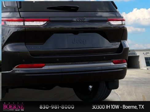 New 2026 Jeep Grand Cherokee Summit AWD/4WD image 13