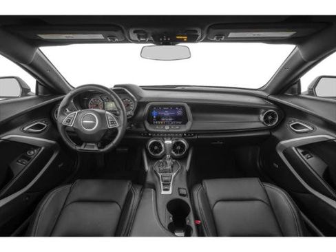 Used 2019 Chevrolet Camaro LT w/ Technology Package RWD image 11