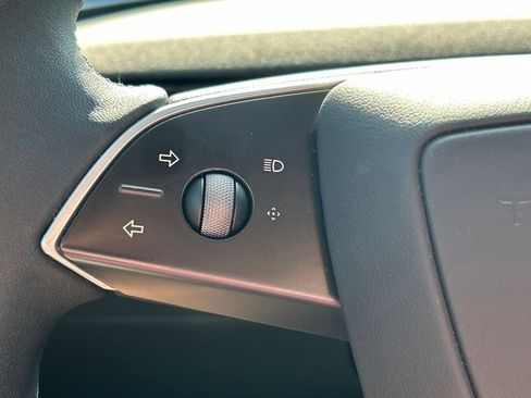 Used 2025 Tesla Model 3 RWD image 23
