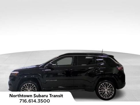 Used 2024 Jeep Compass Limited w/ Elite Group AWD/4WD image 2