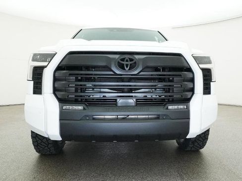 New 2026 Toyota Tundra SR5 AWD/4WD image 39