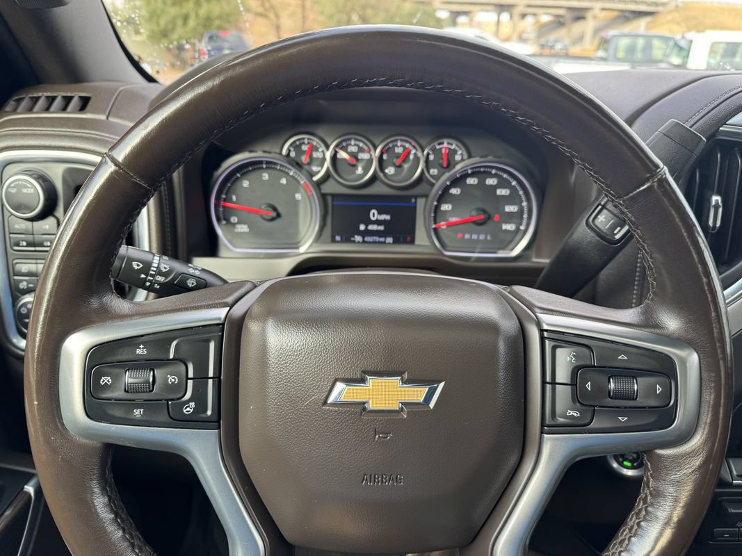 Used 2022 Chevrolet Silverado 3500 LT w/ All Star Edition AWD/4WD image 17