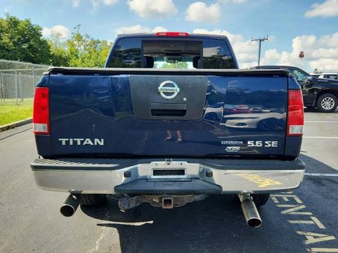 Used 2010 Nissan Titan SE AWD/4WD image 3