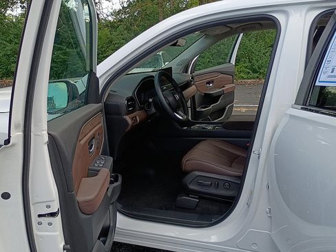 Used 2026 Honda Pilot Elite image 11