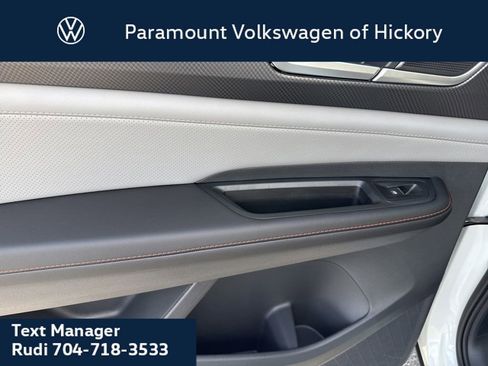 New 2026 Volkswagen Atlas Peak Edition image 15