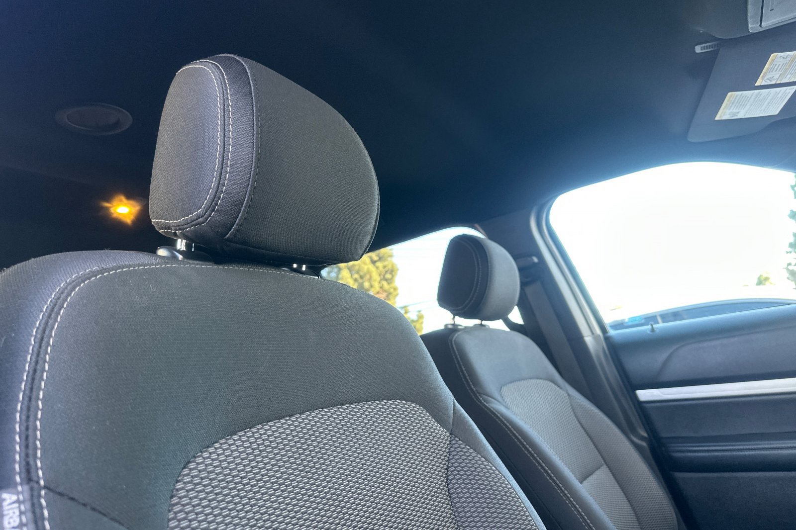 Used 2017 Ford Explorer XLT FWD image 20