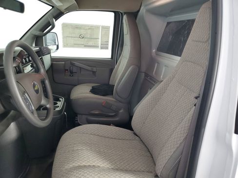 New 2026 Chevrolet Express 2500 w/ Driver Convenience Package RWD image 17