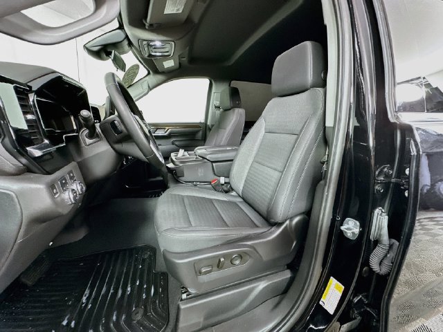 Used 2023 GMC Sierra 1500 SLE AWD/4WD image 17