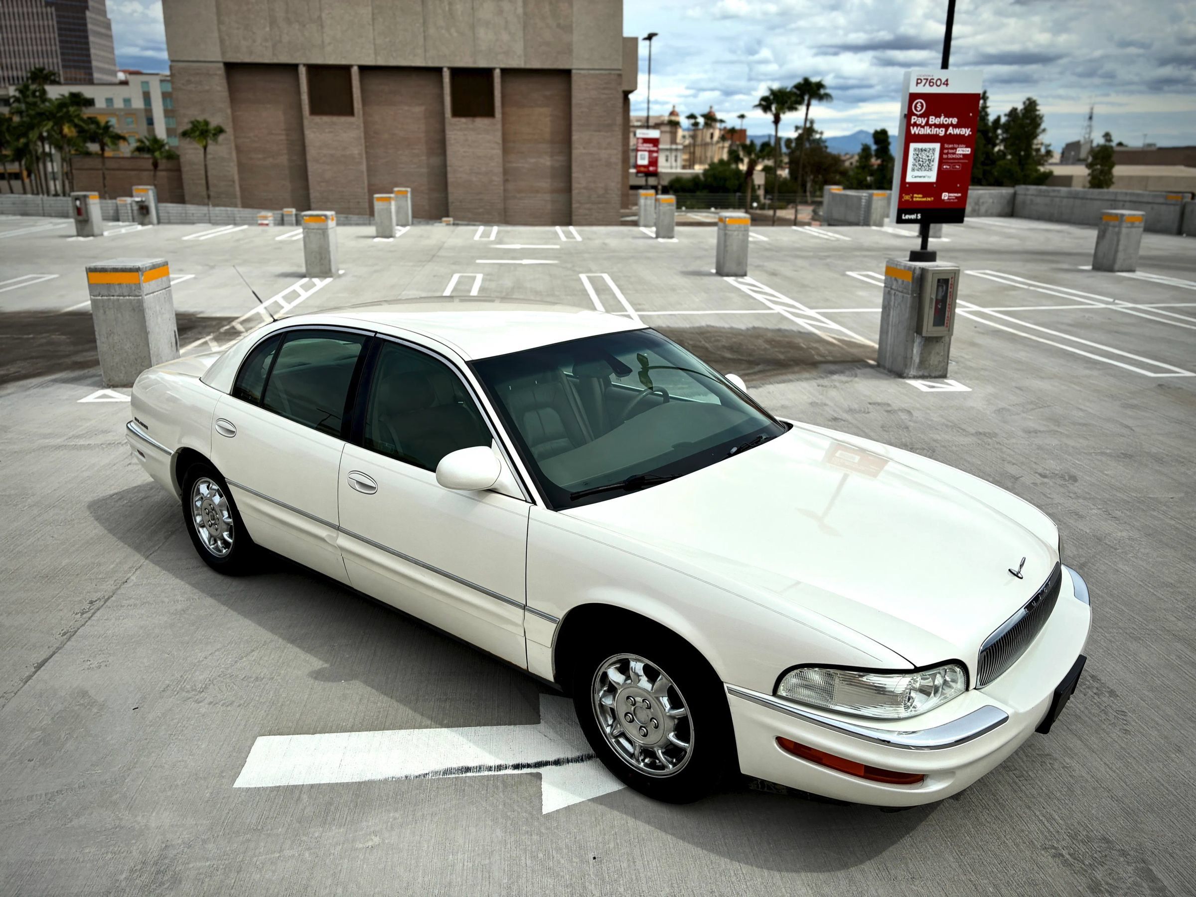 Used 2002 Buick Park Avenue w/ Prestige Pkg FWD image 17