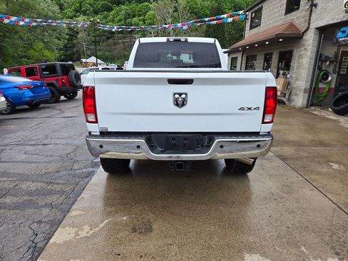 Used 2014 RAM 2500 Tradesman w/ Chrome Appearance Group AWD/4WD image 6