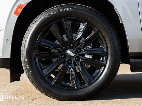 Used 2023 Cadillac Escalade Sport Platinum image 8