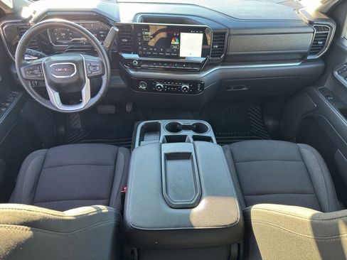 Used 2024 GMC Sierra 1500 Elevation image 18
