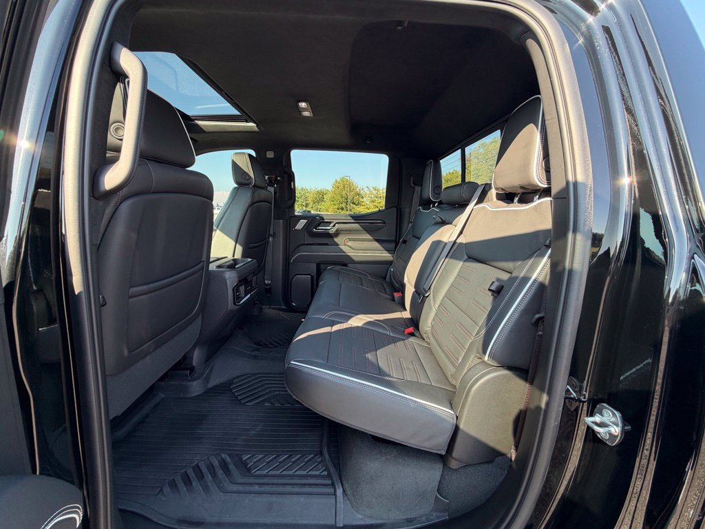 Used 2024 GMC Sierra 1500 AT4X w/ AT4X AEV Edition AWD/4WD image 7