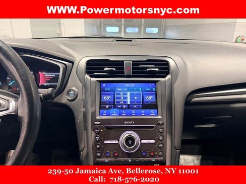 Used 2020 Ford Fusion Titanium image 26