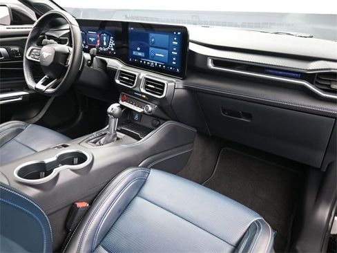 Used 2024 Ford Mustang GT Premium image 10