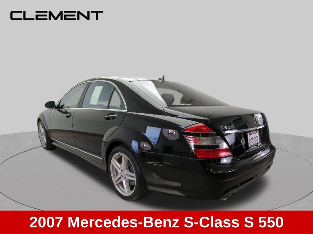 Used 2007 Mercedes-Benz S 550 4MATIC image 4