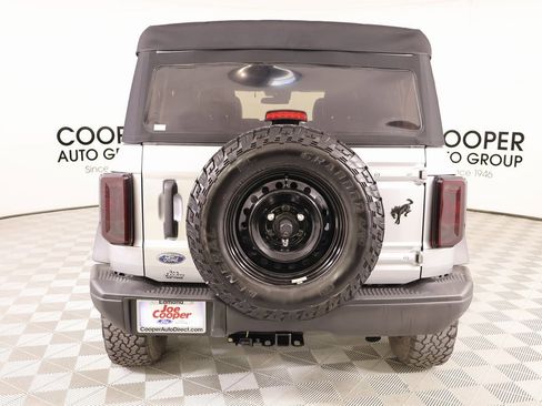 Used 2022 Ford Bronco Black Diamond image 21