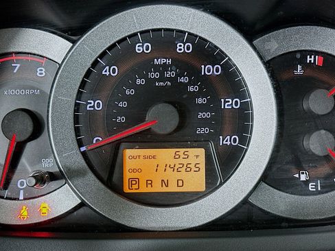 Used 2008 Toyota RAV4 Limited image 19