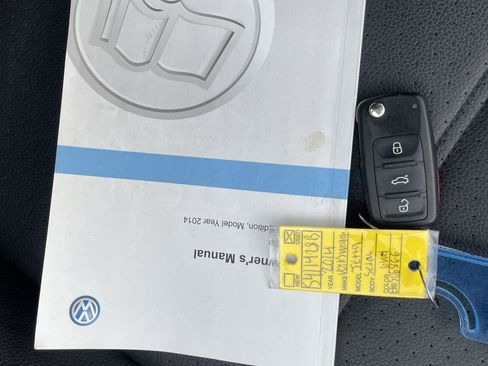 Used 2014 Volkswagen Jetta SE FWD image 28